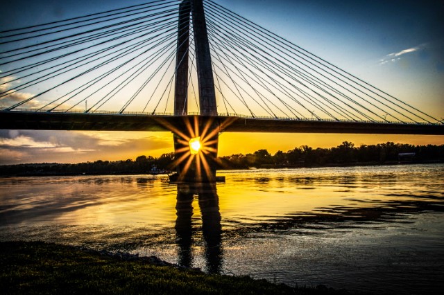 Image of Bridging the Sun by Kyle Shepherd from Louisville